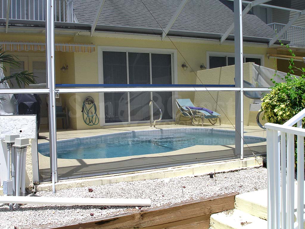 Viceroy Townhomes Community Pool
